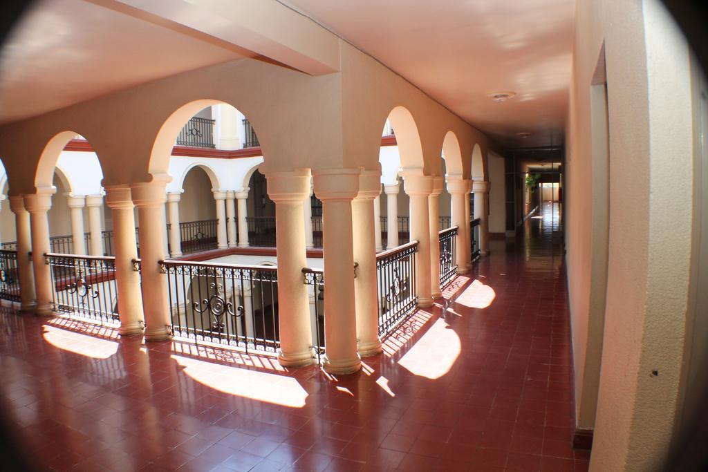 Hotel Los Monteros Сьюдад-Виктория Экстерьер фото