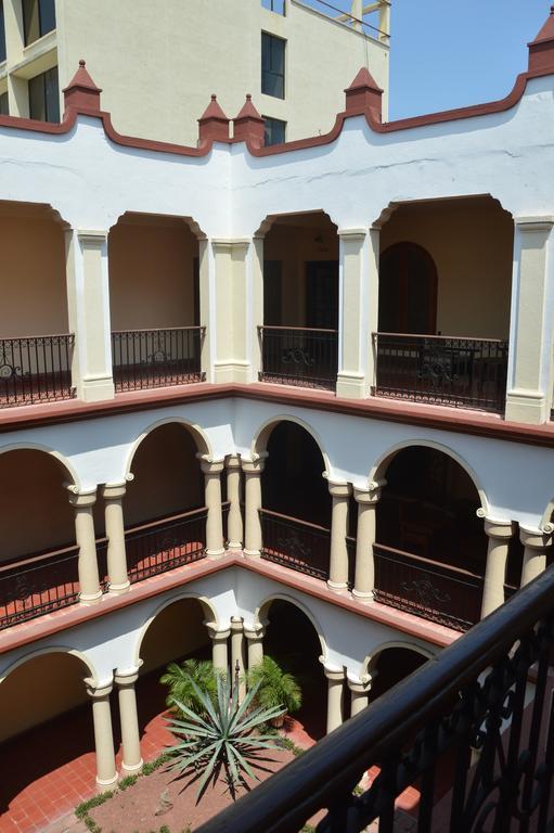 Hotel Los Monteros Сьюдад-Виктория Экстерьер фото