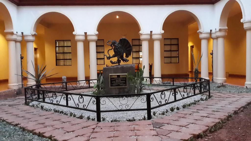 Hotel Los Monteros Сьюдад-Виктория Экстерьер фото